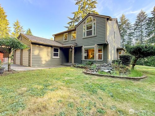 8610 Long Lake Rd Se, Port Orchard, WA, 98367-9069 | Card Image