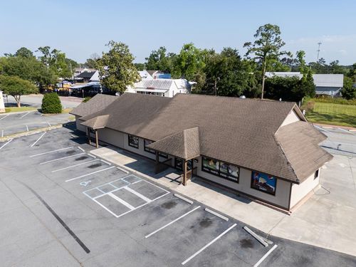 1305 Baytree Dr, Valdosta, GA, 31601-3669 | Card Image