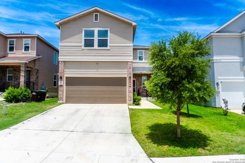 9821 Overlook Cyn, San Antonio, TX, 78245-4818 | Card Image