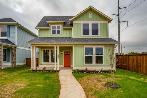 211 Cardinal Woods Ct, Granbury, TX, 76049-2918 | Card Image