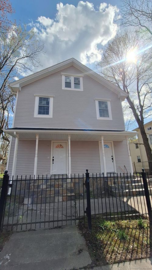 165 Capen St, Hartford, CT, 06120-2007 | Card Image