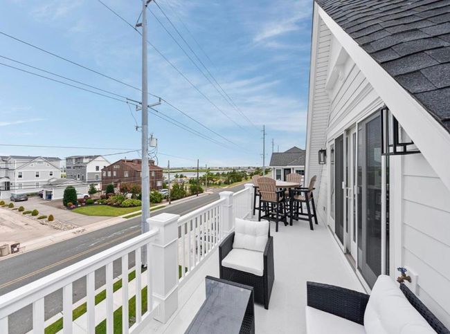 5765 Ocean Dr, House other with 4 bedrooms, 3 bathrooms and 3 parking in Avalon NJ | Image 5