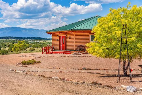 1747 Newton Rd, Pueblo, CO, 81005-9807 | Card Image
