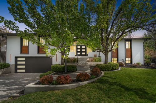 2234 E Willow Brook Way, Sandy, UT, 84092-5537 | Card Image