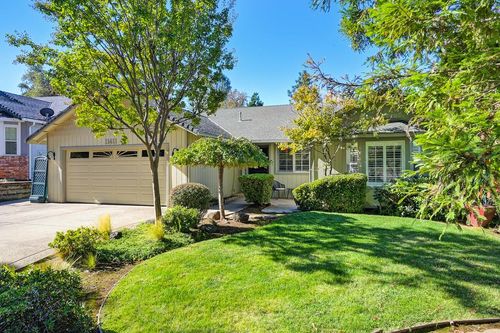 11411 Madrone Ct, Auburn, CA, 95602-8380 | Card Image