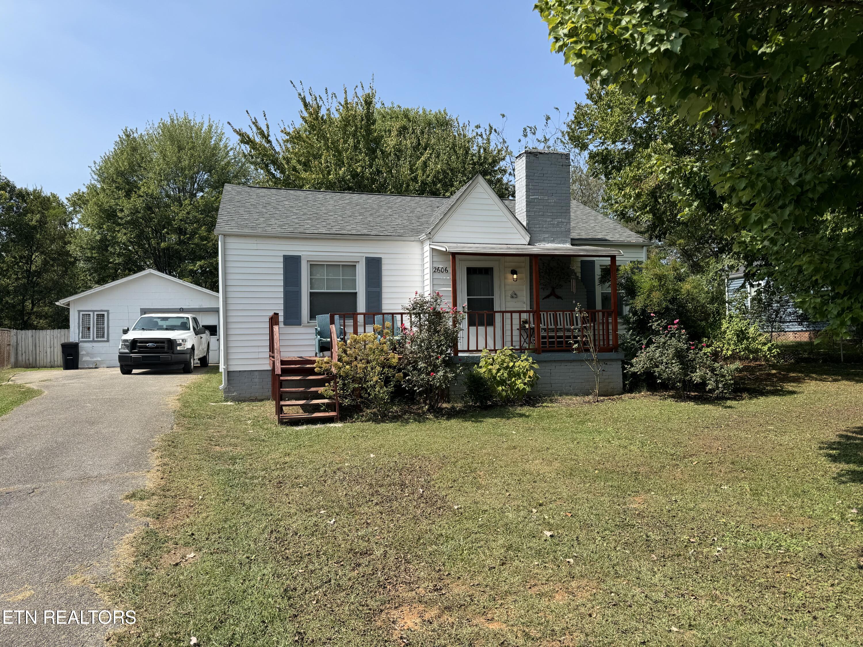 Orton Dr, Maryville, TN 37804