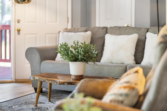 62-Living Room | Image 20