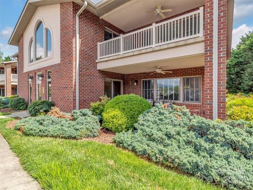 apt-b2-1465 S Lakeshore Dr, Lake Junaluska, NC, 28745-8775 | Card Image