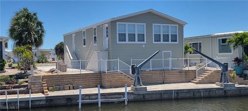 4684 Lahaina Ln, BONITA SPRINGS, FL, 34134-7151 | Card Image