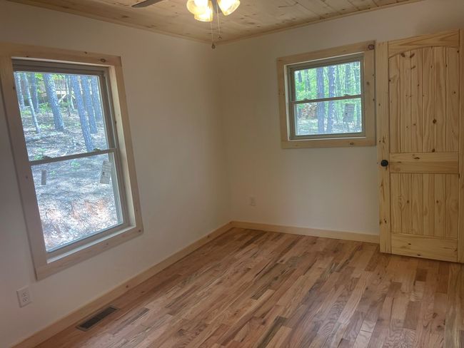 60 Lazy Creek Ln, Home with 2 bedrooms, 2 bathrooms and null parking in Murphy NC | Image 41