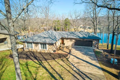 7 Winnebago Trce, Cherokee Village, AR, 72529-4104 | Card Image
