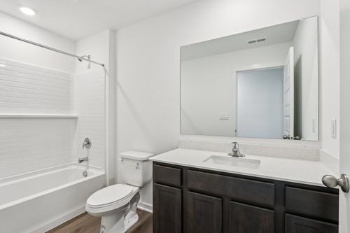 992 Sapphire Ln, Montgomery, IL, 60538-4150 | Card Image