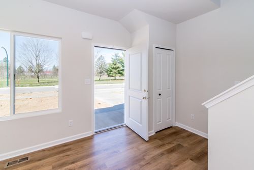 15-1025 Rebecca St, Marshall, MI, 49068-1919 | Card Image