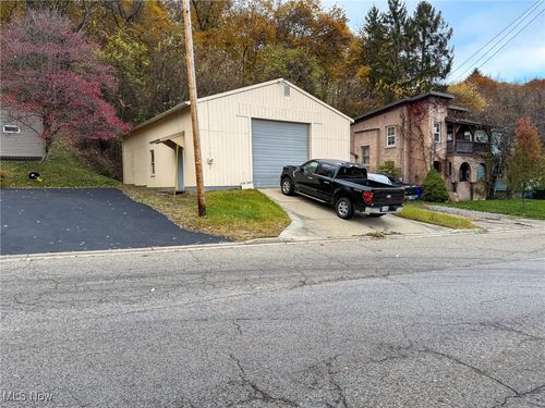 1761 Anderson Blvd, East Liverpool, OH, 43920-1905 | Card Image