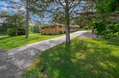 74 May Ave, Trenton, GA, 30752-2519 | Card Image