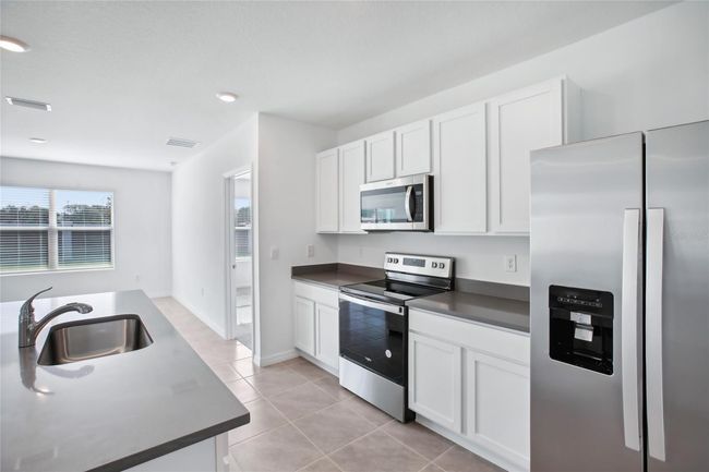 10762 Quail Grove Way, House other with 3 bedrooms, 2 bathrooms and null parking in SAN ANTONIO FL | Image 18