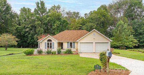 5203 Spring Morning Ln, Monroe, NC, 28110-8802 | Card Image