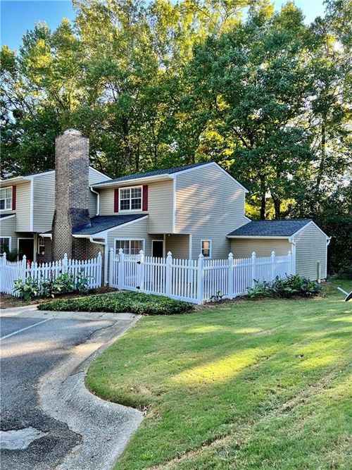 555 Picketts Bend Ct, Marietta, GA, 30008-3287 | Card Image