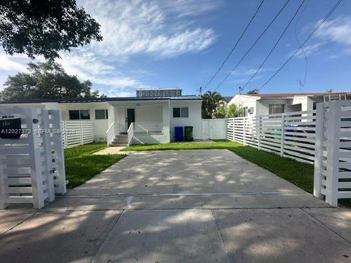 2814-2814 Sw 26th St, Miami, FL, 33133-2116 | Card Image