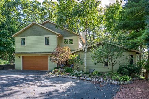 W5594 Briarwood Road, Sugar Creek, WI, 53121 | Card Image