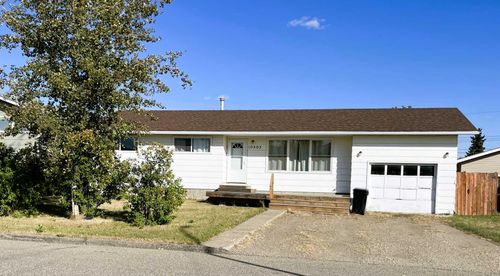 10405 118 Street, Fairview, AB, T0H1L0 | Card Image