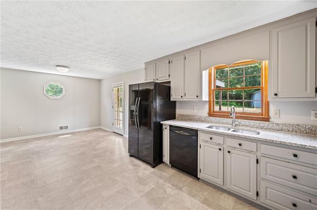 58 6 Th Ave W, House other with 3 bedrooms, 2 bathrooms and null parking in Dallas GA | Image 5