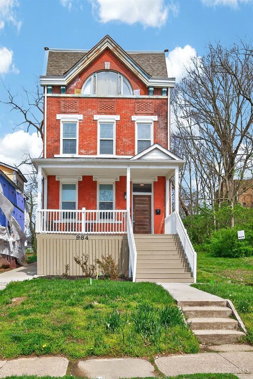 964 Windsor St, Cincinnati, OH, 45206-3306 | Card Image