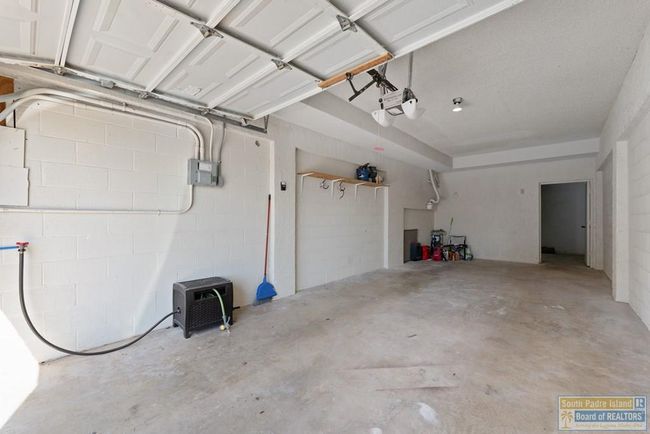 1302 - 1302 Harbor Island Dr, Condo with 2 bedrooms, 2 bathrooms and 1 parking in Port Isabel TX | Image 23
