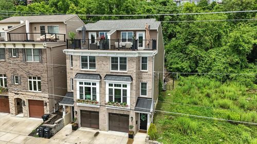 3214 Walworth Ave, Cincinnati, OH, 45226-5030 | Card Image