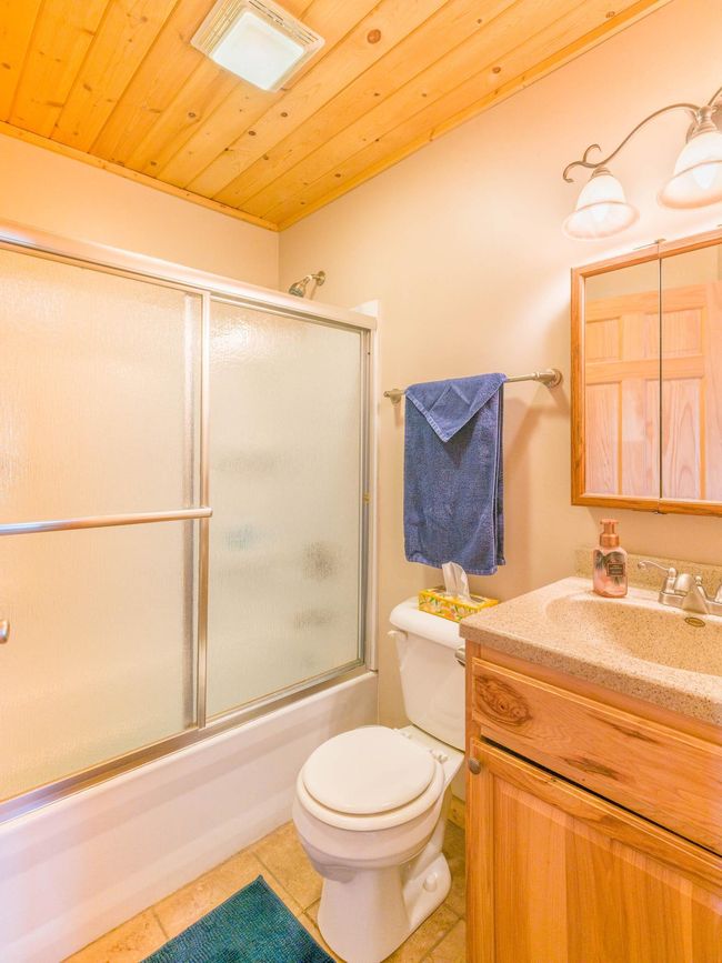 Main Bathroom | Image 48