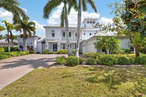 613 Balibay Rd, APOLLO BEACH, FL, 33572-3329 | Card Image