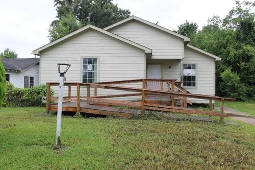 3207 Corley St., Beaumont, TX, 77701 | Card Image