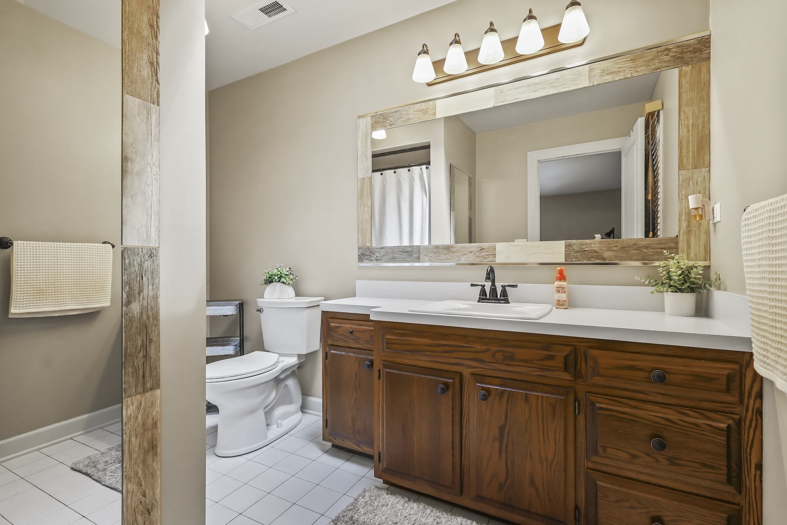 Residential in Shorewood 2
