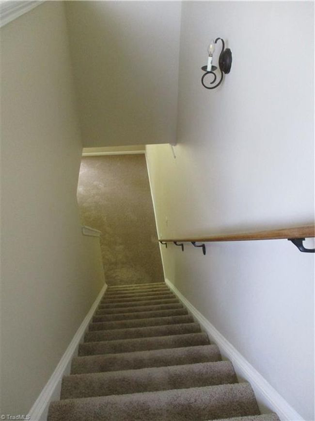917 Avalon Acres Ln, House other with 3 bedrooms, 3 bathrooms and null parking in High Point NC | Image 17