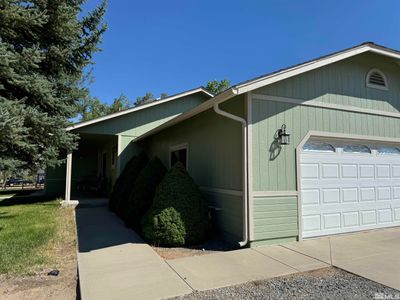 2623 Stewart Avenue, House other with 3 bedrooms, 2 bathrooms and null parking in Minden NV | Image 3