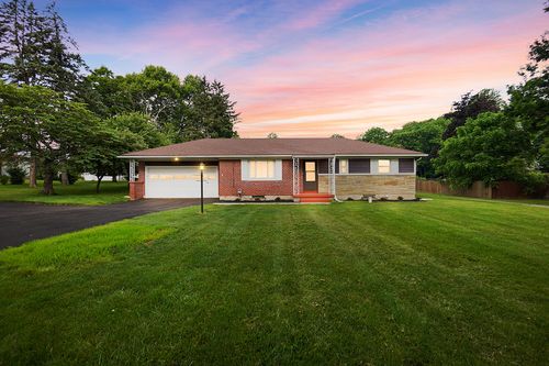 3211 Derr Rd, Springfield, OH, 45503-1414 | Card Image