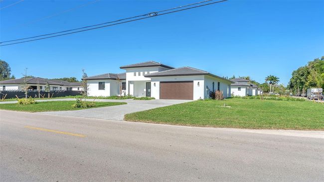 15455 Sw 232 Nd St, House other with 5 bedrooms, 4 bathrooms and null parking in Miami FL | Image 54