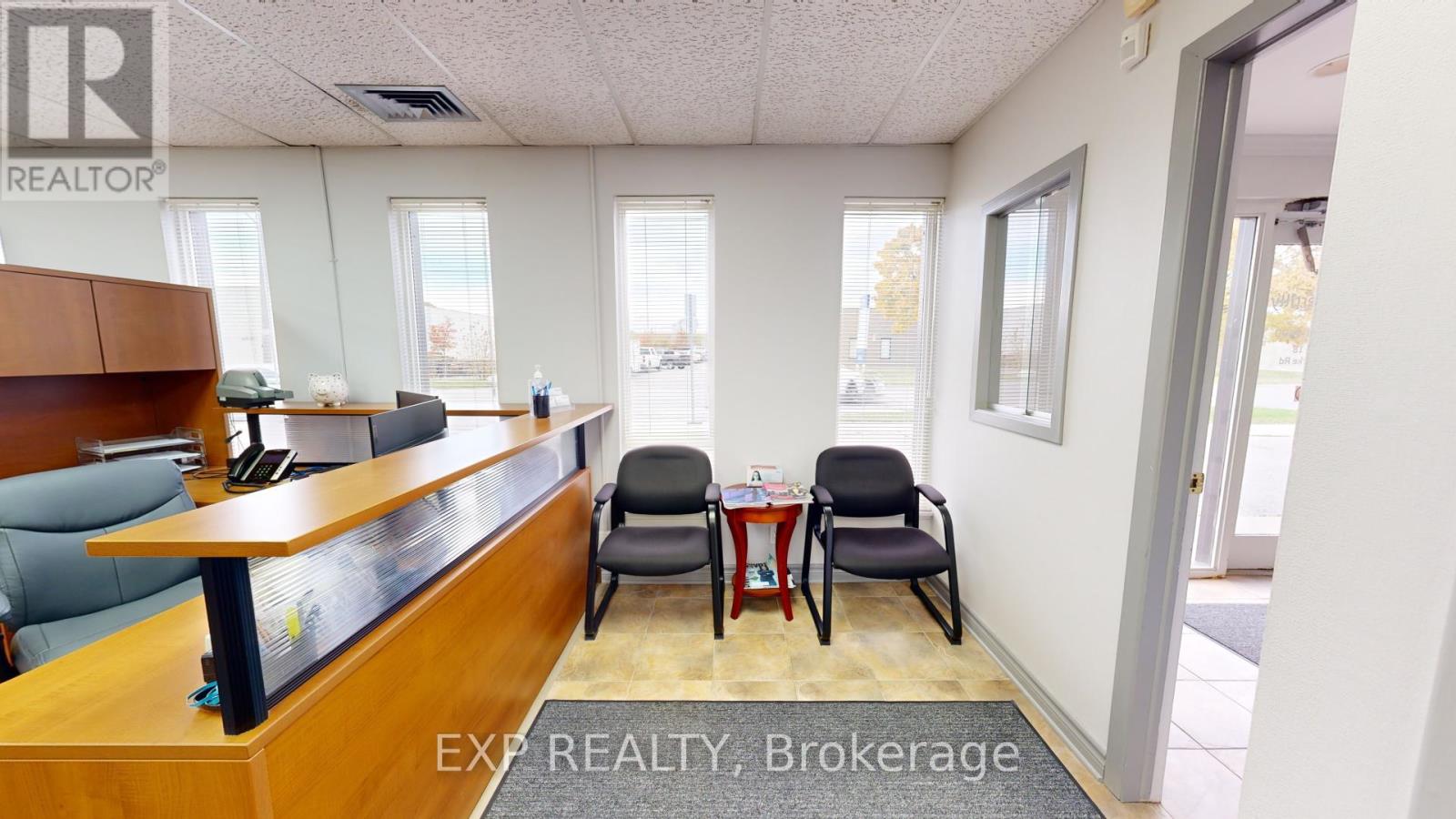 Commercial Lease in London East (East I) 4