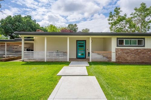 8051 Los Altos Dr, Los Molinos, CA, 96055-9726 | Card Image