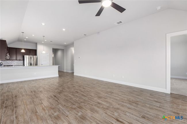 232 Gaida Loop, House other with 3 bedrooms, 2 bathrooms and null parking in Georgetown TX | Image 11