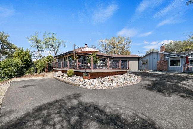 23433 Shadow Dr, House other with 3 bedrooms, 2 bathrooms and null parking in Auburn CA | Image 6