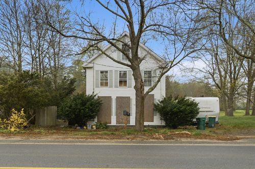 147 Plymouth St, Carver, MA, 02330-1034 | Card Image