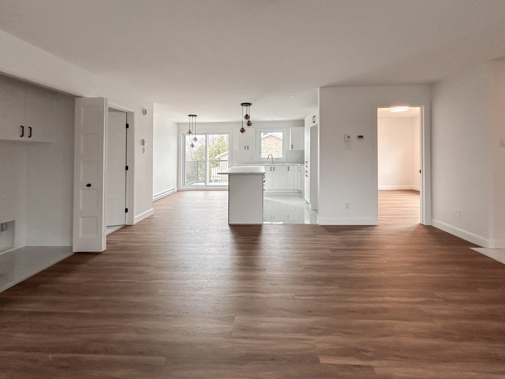 Residential Lease in Québec (La Haute-Saint-Charles) 4