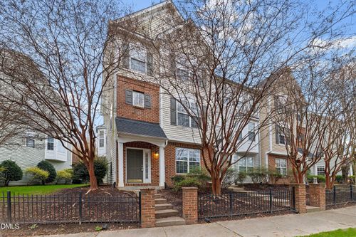 215 N Dixon Ave, Cary, NC, 27513-4425 | Card Image