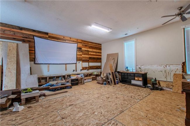 Extra family room/office/den | Image 10