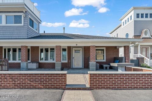 b-5 Marius Ln, Sea Bright, NJ, 07760-2257 | Card Image