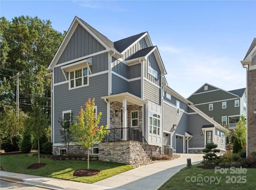 805 Naples Dr, Davidson, NC, 28036-6954 | Card Image