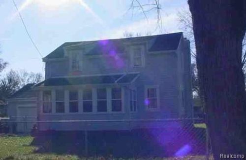 657 Marie Ave, Battle Creek, MI, 49037-1219 | Card Image