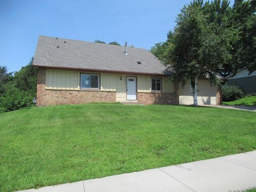 6567 133rd St W, Apple Valley, MN, 55124-4119 | Card Image