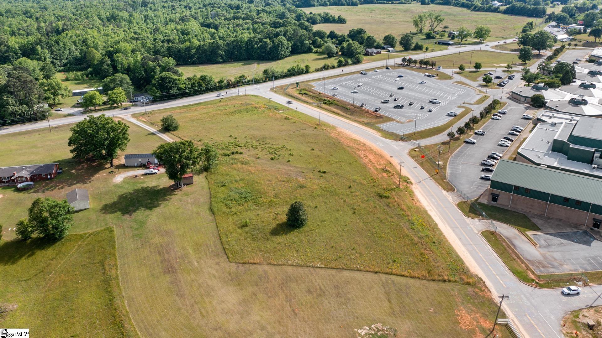Land in Laurens 5